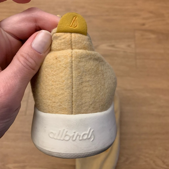 Allbirds Wool Runners in Tuke Honey Yellow - Picture 4 of 7